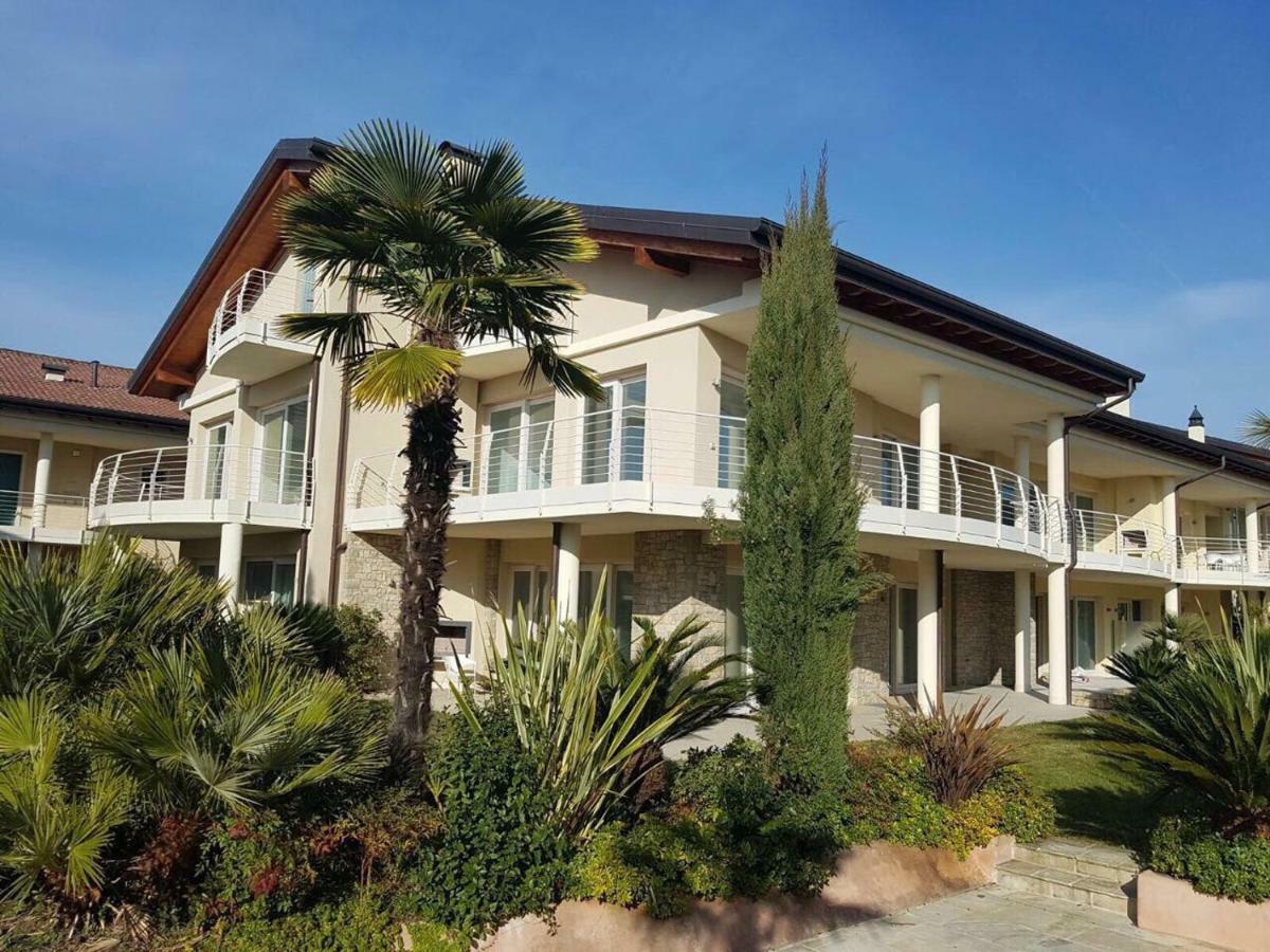 De Luxe Apartments Eden Sirmione Exterior photo